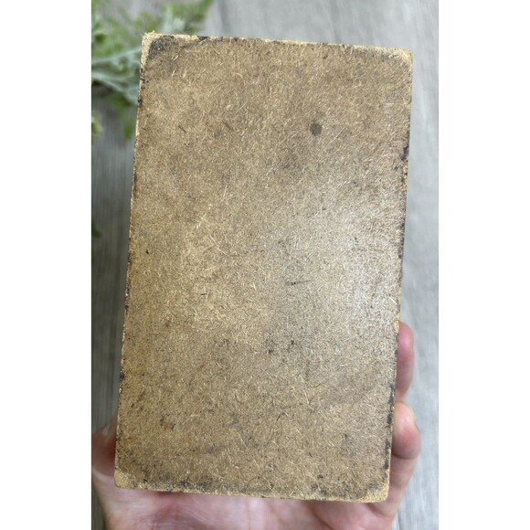 Vintage Carved Wooden Keepsake Box Treasure Chest Trinket Box Hinged Lid - Picture 7 of 10